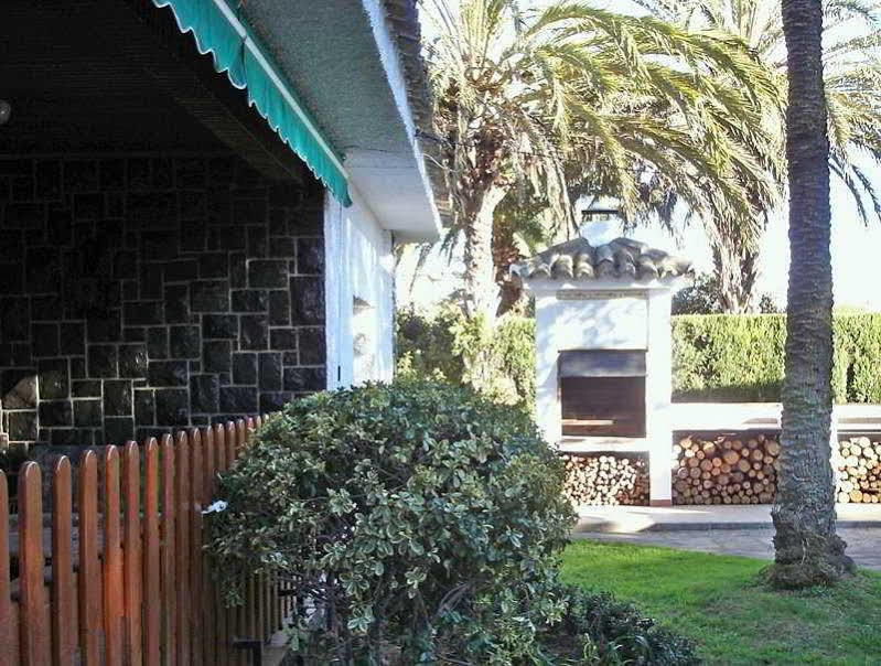El Oasis Villa *