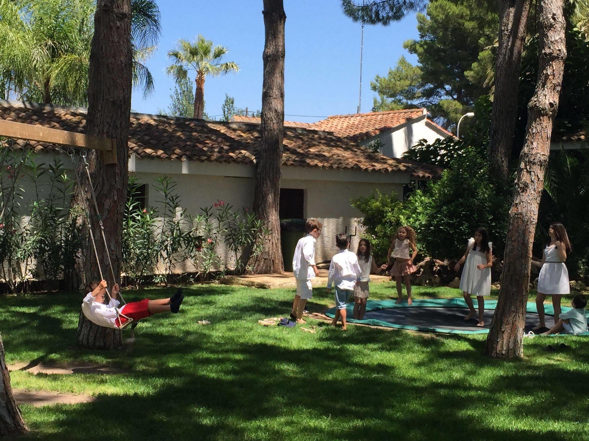 El Oasis Villa